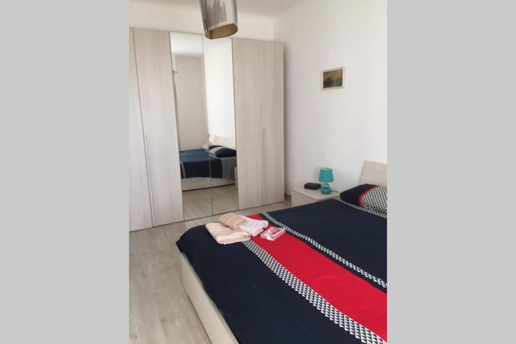 Grand F2 60Mq Centre Antibes, Proche Plages, Commerces, 2 Balcons, Parking, Train, Bus, Deco Vintage, Pet Friendly Екстериор снимка