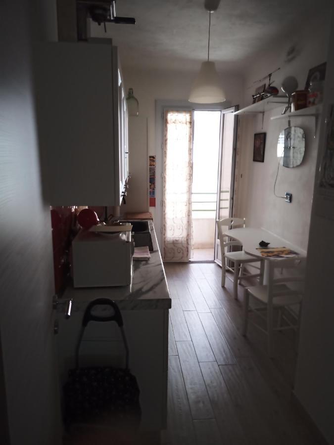 Grand F2 60Mq Centre Antibes, Proche Plages, Commerces, 2 Balcons, Parking, Train, Bus, Deco Vintage, Pet Friendly Екстериор снимка