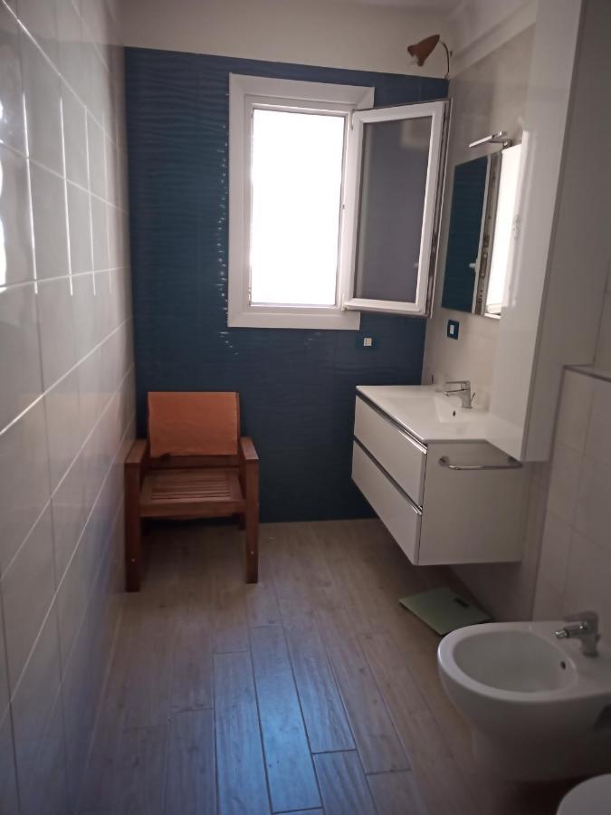 Grand F2 60Mq Centre Antibes, Proche Plages, Commerces, 2 Balcons, Parking, Train, Bus, Deco Vintage, Pet Friendly Екстериор снимка