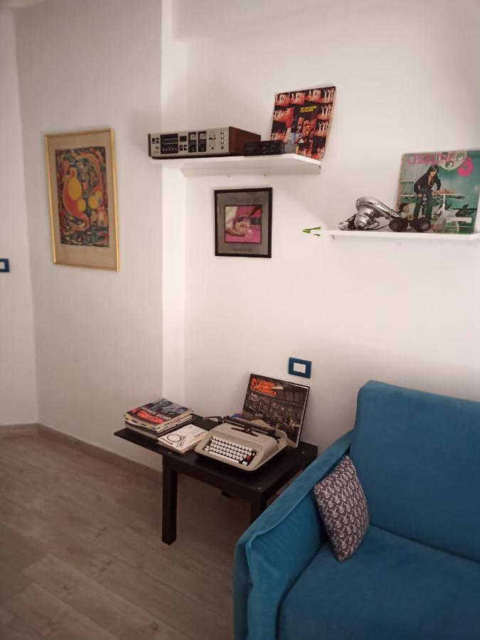 Grand F2 60Mq Centre Antibes, Proche Plages, Commerces, 2 Balcons, Parking, Train, Bus, Deco Vintage, Pet Friendly Екстериор снимка