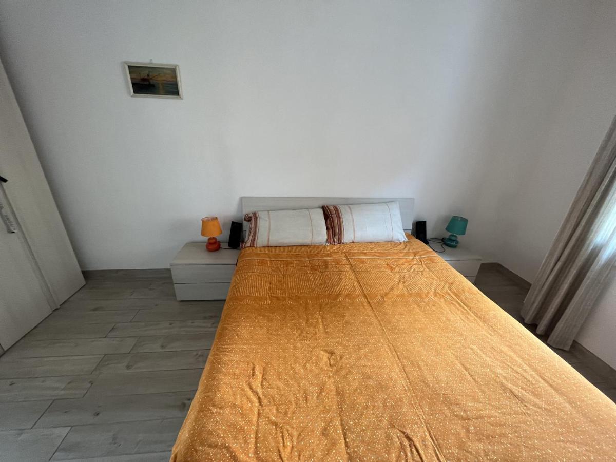 Grand F2 60Mq Centre Antibes, Proche Plages, Commerces, 2 Balcons, Parking, Train, Bus, Deco Vintage, Pet Friendly Екстериор снимка